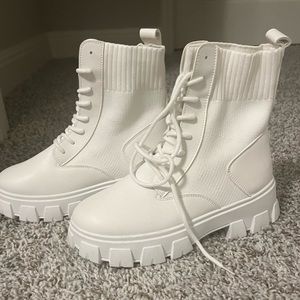 White lace up boots